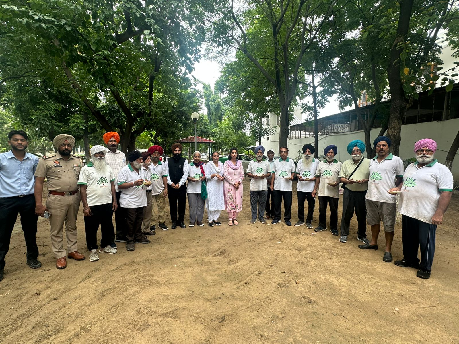 "Every person should plant a tree" campaign should be given more impetus: Surabhi Parashar
